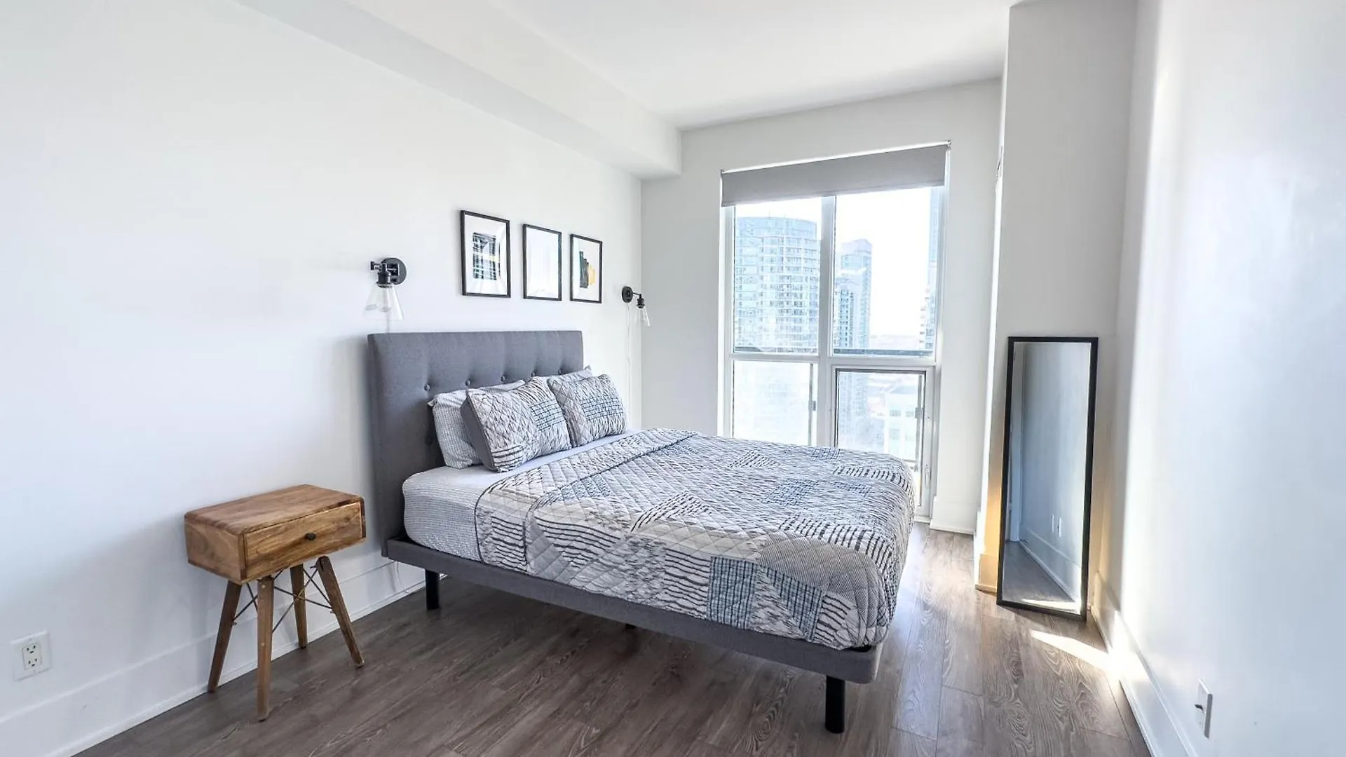 شقة تورونتو  في Luxurious 2 Beds Near Cn Tower Scotia Arena Rogers Centre & Free Parking كندا
