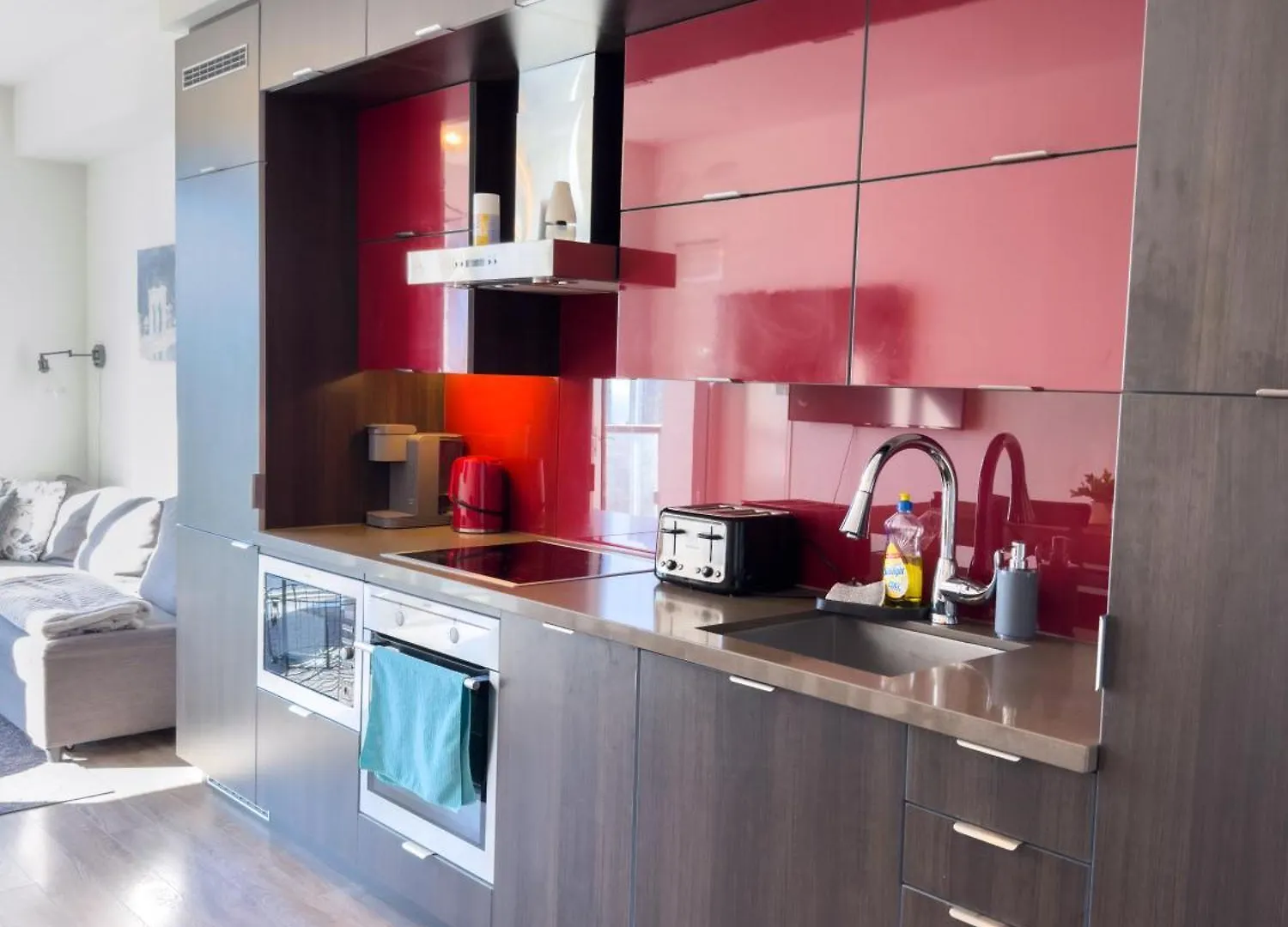 Luxurious 2 Beds Near Cn Tower Scotia Arena Rogers Centre & Free Parking Apartment Toronto